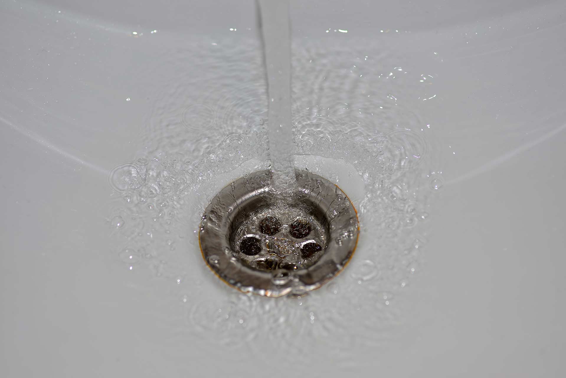 A2B Drains provides services to unblock blocked sinks and drains for properties in Wandsworth.